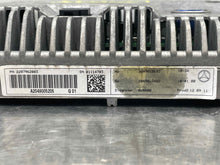 Load image into Gallery viewer, INFO-GPS SCREEN C250 C300 C350 C63 Gl350 Gl450 Gl550 GL63 AMG ML350 12-16 - NW453348
