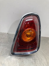 Load image into Gallery viewer, TAIL LAMP LIGHT - NW454081
