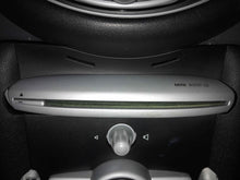 Load image into Gallery viewer, Radio Mini Cooper Clubman 2007 07 2008 08 2009 09 2010 10 Am Fm Stereo CD - NW454038
