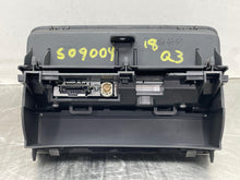 Load image into Gallery viewer, DISPLAY SCREEN Audi Q3 2015 15 2016 16 2017 17 2018 18 - NW568619
