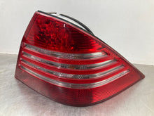 Load image into Gallery viewer, TAIL LIGHT LAMP ASSEMBLY S350 S430 S500 S55 S600 S65 SL500 03-06 Right - NW454464
