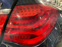 Load image into Gallery viewer, OUTER TAIL LIGHT LAMP 740i 740il 750 HYBRID 750i 750il 760li09-12 Right - NW454905
