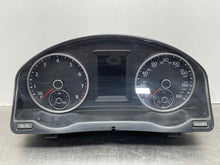 Load image into Gallery viewer, SPEEDOMETER CLUSTER Volkswagen Tiguan 13 14 15 16 17 - NW454881
