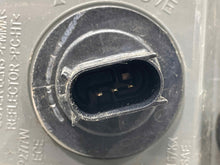 Load image into Gallery viewer, OUTER TAIL LIGHT LAMP Jeep Grand Cherokee 15 16 17 18 19 20 Right - NW454903
