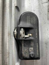 Load image into Gallery viewer, WHEEL RIM XF 2009 19x8-1/2 ALLOY - NW454953
