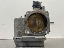 Load image into Gallery viewer, THROTTLE BODY MERCEDES C43 CL500 E430 1998 98 99 00 - NW455367
