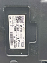 Load image into Gallery viewer, BODY CONTROL MODULE BCM COMPUTER Kia Telluride 20 21 22 - NW455057
