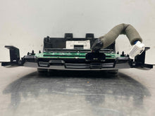 Load image into Gallery viewer, FRONT TEMPERATURE CONTROLS Nissan Pathfinder 13 14 15 16 17 - NW455657
