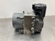 Load image into Gallery viewer, ABS ANTI-LOCK BRAKE PUMP Nissan Pathfinder 2017 17 - NW455459
