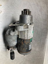Load image into Gallery viewer, STARTER MOTOR QX60 Altima Murano Murano Cabriolet Pathfinder Quest 13-17 - NW455800
