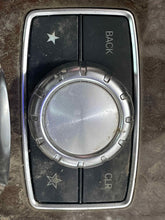 Load image into Gallery viewer, Radio  MERCEDES E-CLASS 2015 - NW456177
