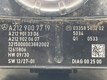 Load image into Gallery viewer, Radio  MERCEDES E-CLASS 2015 - NW456177
