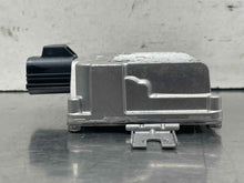 Load image into Gallery viewer, FUEL PUMP CONTROL MODULE COMPUTER Evoque LR2 LR4 Range Rover Sport 10-16 - NW455511
