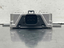 Load image into Gallery viewer, FUEL PUMP CONTROL MODULE COMPUTER Evoque LR2 LR4 Range Rover Sport 10-16 - NW455511
