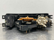 Load image into Gallery viewer, Temperature Controls Chevrolet Corvette 1986 - NW456512
