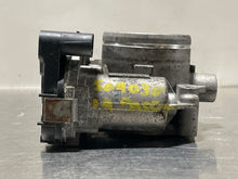Load image into Gallery viewer, THROTTLE BODY Vw Beetle Jetta Rabbit 05 - 07 - NW456675
