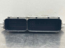 Load image into Gallery viewer, ECU ECM COMPUTER Passat 2012 12 2.5L Auto - NW456423

