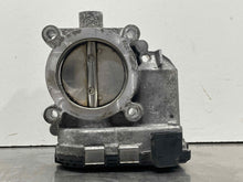 Load image into Gallery viewer, THROTTLE BODY Mercedes B200 2006 06 2007 07 2008 08 2009 09 2010 10 2011 11 - NW457612
