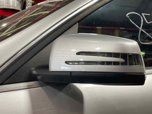 Load image into Gallery viewer, SIDE VIEW DOOR MIRROR C250 C300 C350 C63 2010 10 2011 11 Left - NW457307

