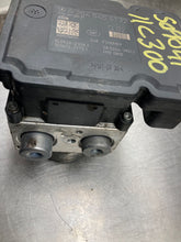 Load image into Gallery viewer, ABS ANTI-LOCK BRAKE PUMP C250 C300 C350 C63 GLK350 2011 11 - NW457209

