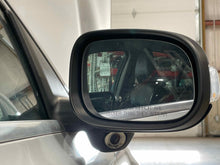 Load image into Gallery viewer, SIDE VIEW DOOR MIRROR Volvo C70 S80 V70 XC70 07 08 09 10 11 Right - NW457311
