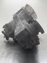 Load image into Gallery viewer, TRANSFER CASE C240 C320 E320 2003 03 04 05 06 - NW458291
