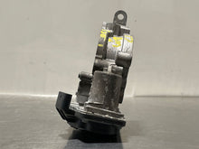 Load image into Gallery viewer, Throttle Body  BMW 530I 2017 - NW458293
