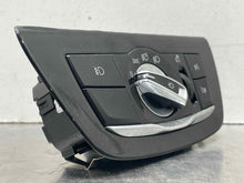 Load image into Gallery viewer, Dash Console Switch  BMW 530I 2017 - NW458202
