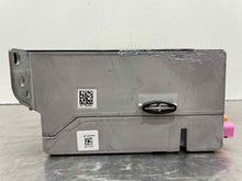 Load image into Gallery viewer, Radio  BMW 530I 2017 - NW458245
