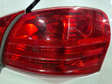 Load image into Gallery viewer, OUTER TAIL LIGHT LAMP Nissan Rogue 08 09 10 11 12 13 Right - NW458671
