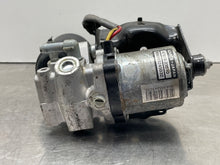 Load image into Gallery viewer, ABS Pump Toyota Avalon 2015 - NW458364
