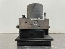 Load image into Gallery viewer, ABS PUMP Audi A4 S4 2006 06 - NW458362
