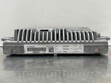 Load image into Gallery viewer, INFO-GPS SCREEN C250 C300 C350 C63 Gl350 Gl450 Gl550 GL63 AMG 12-16 - NW458985
