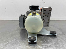 Load image into Gallery viewer, CONVERTIBLE TOP MOTOR Audi A4 S4 RS4 2003 03 2004 04 2005 05 06 07 08 09 - NW458873

