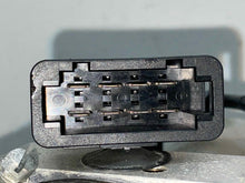 Load image into Gallery viewer, CONVERTIBLE TOP MOTOR Audi A4 S4 RS4 2003 03 2004 04 2005 05 06 07 08 09 - NW458873
