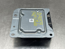 Load image into Gallery viewer, AIR BAG CONTROL MODULE COMPUTER 1500 Pickup 13 14 15 16 17 18 - NW459345
