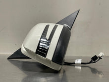 Load image into Gallery viewer, SIDE VIEW DOOR MIRROR C250 C300 C350 C63 2010 10 2011 11 Right - NW459700
