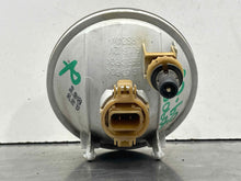 Load image into Gallery viewer, FOG LIGHT Yukon G8 Tahoe Camarao 2007 07 2008 08 2009 09 2010 10 11 12 13 - NW459797
