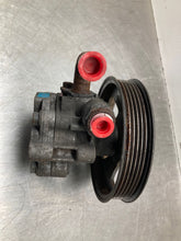 Load image into Gallery viewer, Power Steering Pump Pontiac G8 2009 - NW460071
