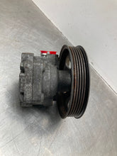 Load image into Gallery viewer, Power Steering Pump Pontiac G8 2009 - NW460071
