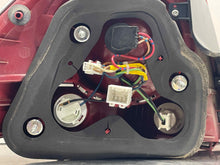 Load image into Gallery viewer, Tail Lamp Light Pontiac G8 2009 - NW460098

