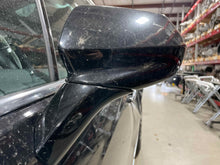 Load image into Gallery viewer, Side View Door Mirror Cadillac XT5 2017 - NW460387
