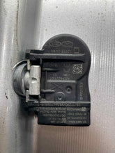 Load image into Gallery viewer, Wheel Rim Kia Sedona 2020 - NW461054
