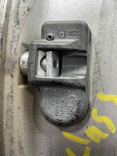 Load image into Gallery viewer, WHEEL RIM C230 C300 C350 C63 08-09 17x8-1/2 - NW461060
