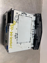 Load image into Gallery viewer, RADIO Mercedes-Benz C230 C300 C350 C63 2008 08 2009 09 - NW460802
