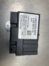 Load image into Gallery viewer, FUEL PUMP CONTROL MODULE COMPUTER B250 E250 Van CLA45 CLS400 12-20 - NW460336
