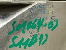 Load image into Gallery viewer, PARKLAMP Saab 9-3 1999 99 2000 00 2001 01 2002 02 2003 03 Right - NW459801
