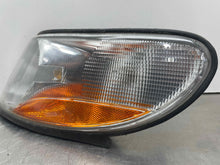 Load image into Gallery viewer, PARKLAMP Saab 9-3 1999 99 2000 00 2001 01 2002 02 2003 03 Left - NW459802
