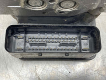 Load image into Gallery viewer, ABS ANTI-LOCK BRAKE PUMP Acura MDX 2006 06 - NW460212
