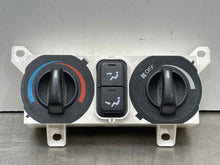 Load image into Gallery viewer, Temp Climate AC Heater Control Acura MDX 2001 01 2002 02 2003 03 04 05 06 Rear - NW460613
